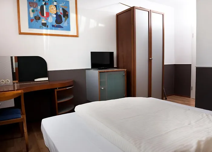 Castellana Hotel